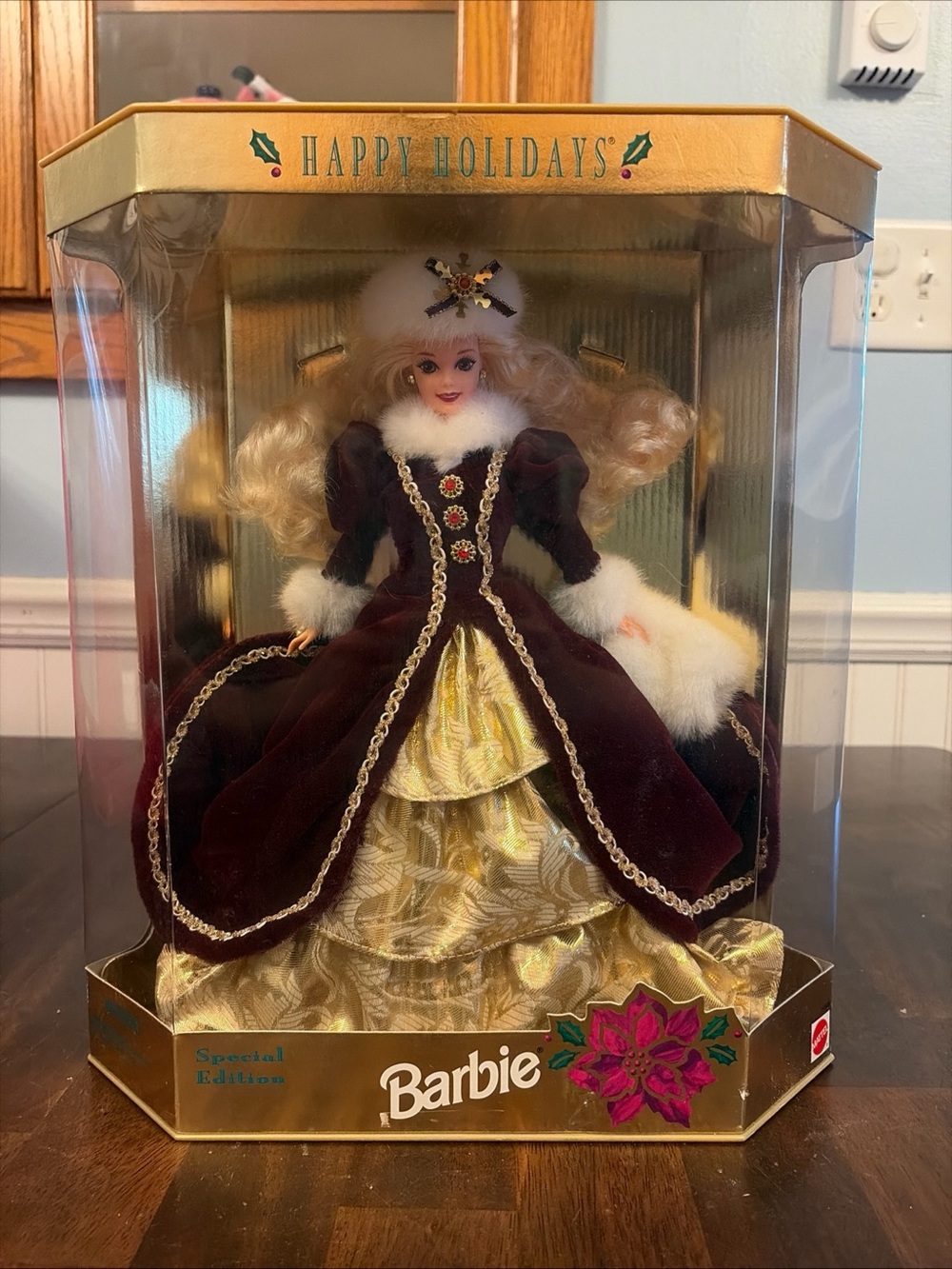 SEALED 1996 Happy Holidays Barbie Vintage Mattel 15646